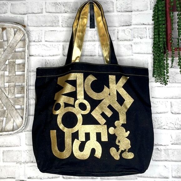 Disney’s Mickey Mouse Shoulder Bag Tote Purse Beach Bag Large - Picture 1 of 4